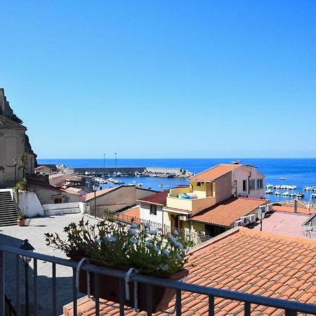 Signora Tita B&B Chianalea - ชิลลา ภายนอก รูปภาพ