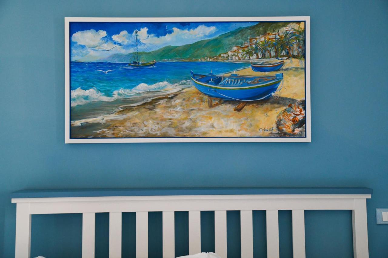 Signora Tita B&B Chianalea - ชิลลา ภายนอก รูปภาพ